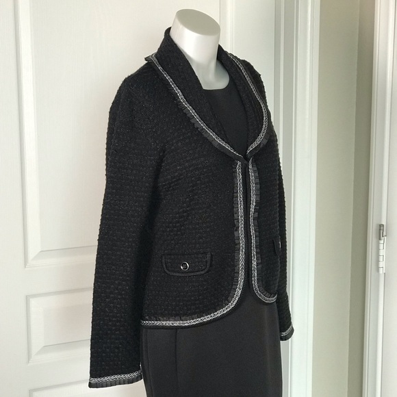 JONES NEW YORK BLACK TWEED CHANEL LIKE JACKET - Picture 2 of 7